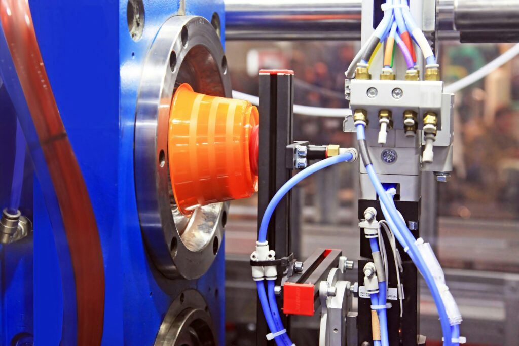 Production of plastic utensils
